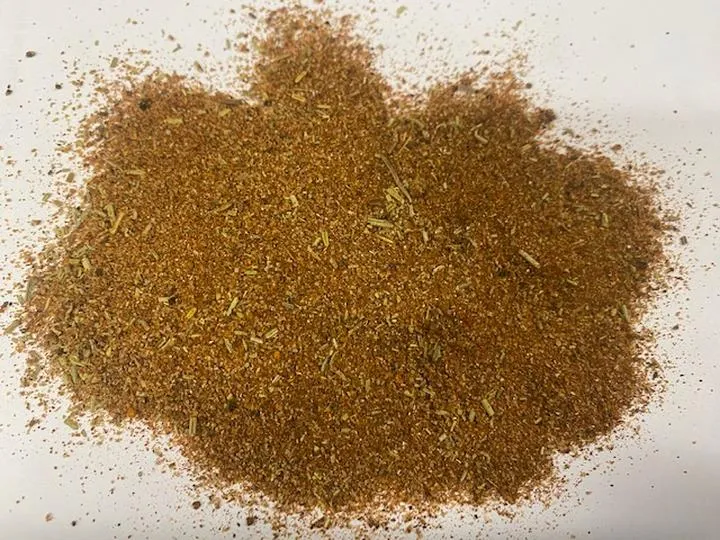 Najsmaczniejsze przyprawy do szynki pieczonej w piekarniku, które zachwycą Twoich gości