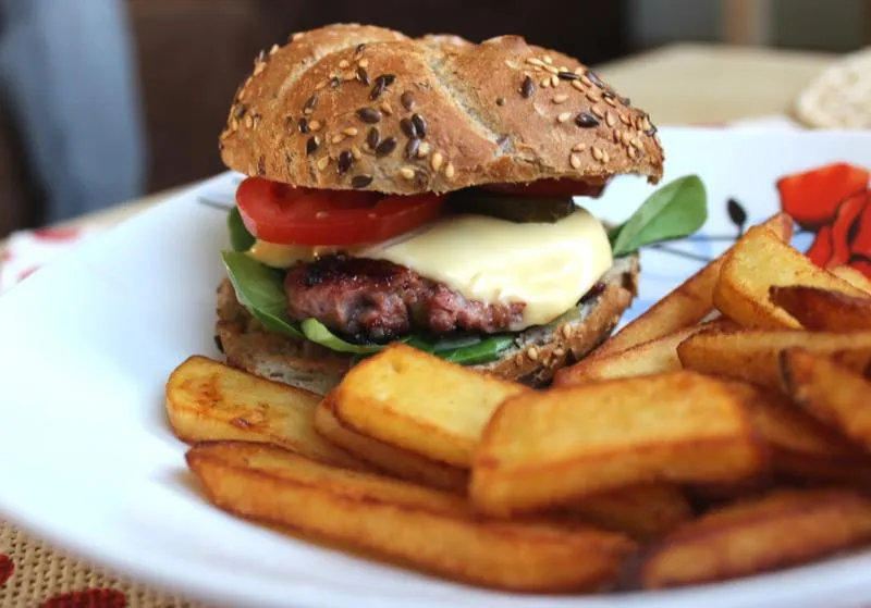 Czas pieczenia burgerów wołowych