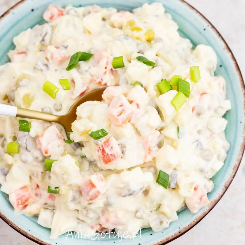 Tradycyjne sałatki rybne